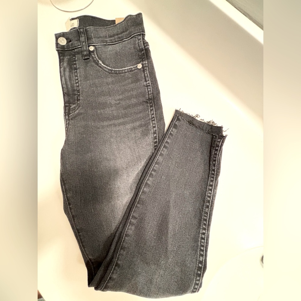 Skinny Crop Jeans